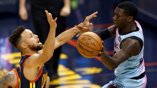 120-112. Curry y los Warriors también pueden con Miami Heat