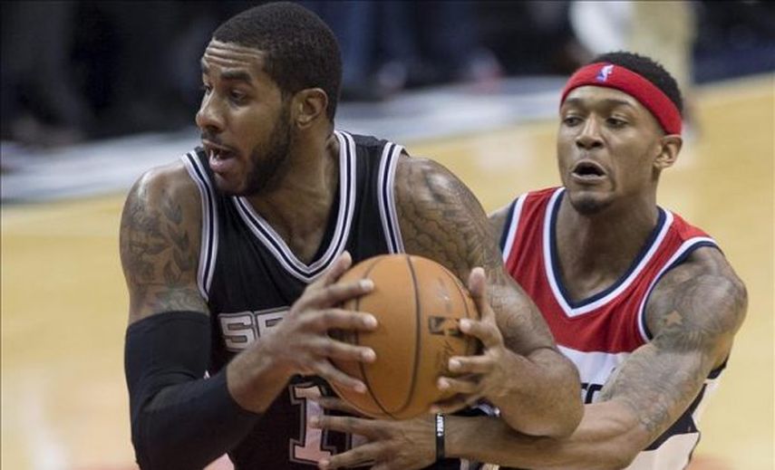 121-103. Aldridge y Leonard conducen el triunfo de los Spurs