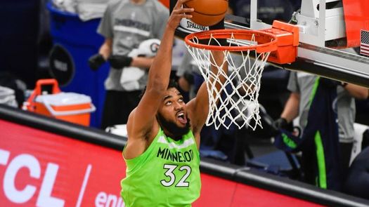 94-118: Los Timberwolves pierden en casa contra los Philadelphia 76ers