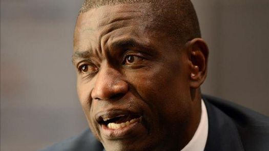 Mutombo y Calipari entre los nominados de la Clase 2015 al Salón de la Fama
