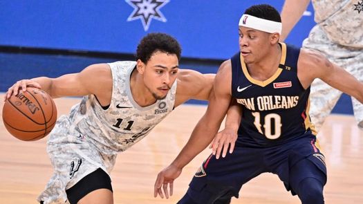 110-127. Mills conduce la victoria de los Spurs