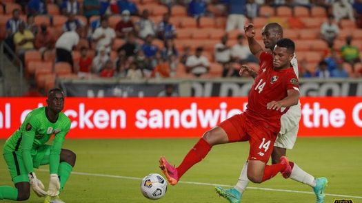 Rolando Blackburn establece un nuevo récord