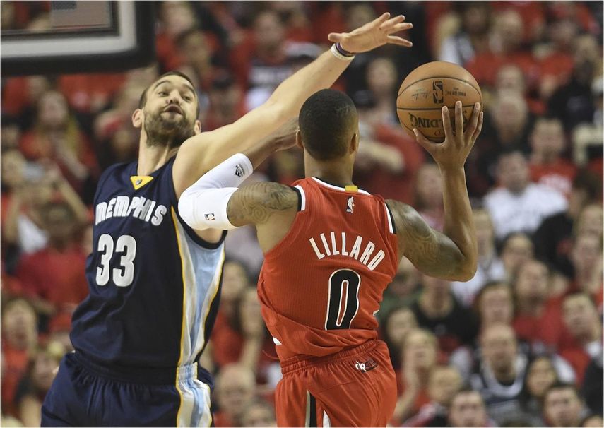 109-115. Marc Gasol puso a los Grizzlies a un triunfo de las semifinales