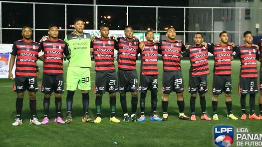 Sporting San Miguelito se hace su espacio en semifinales