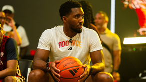 DONOVAN MITCHELL DEJA HUELLAS EN PANAMÁ CON ADIDAS