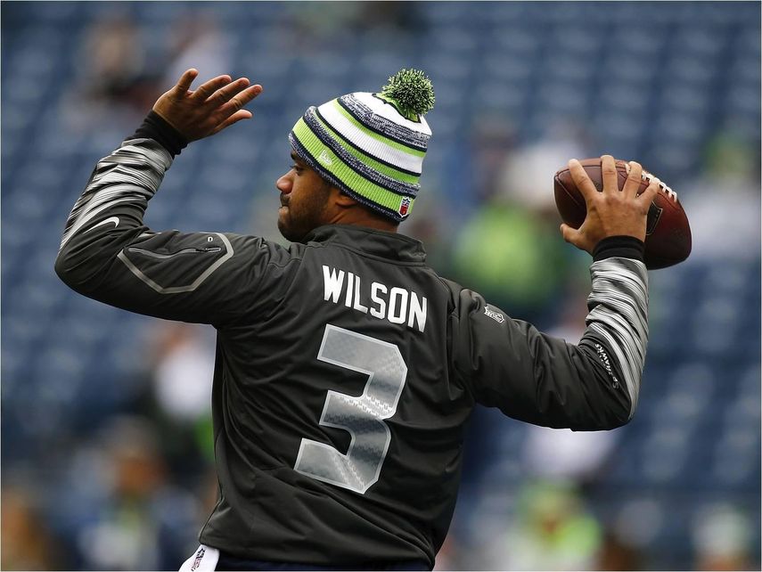 Wilson y Seahawks inician defensa del título de Super Bowl ante Panthers