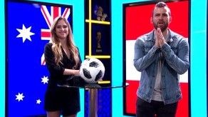 VERSUS AUSTRALIA VS PERÚ