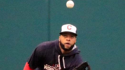 6-3. Santana jonronea y sella la victoria de los Indios sobre los Piratas