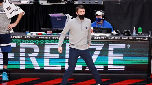 Timberwolves despiden al entrenador Ryan Saunders y contratan a Chris Finch