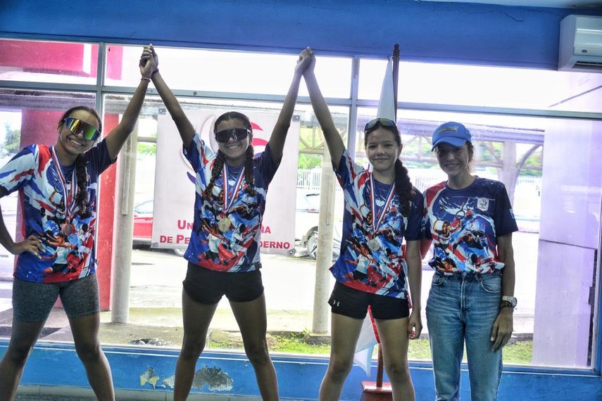 Premiación en la categoría femenina del selectivo clasificatorio de Pentatlón Moderno.&nbsp;