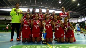 Panamá alcanza el tri-campeonato centroamericano en el Hockey Sala