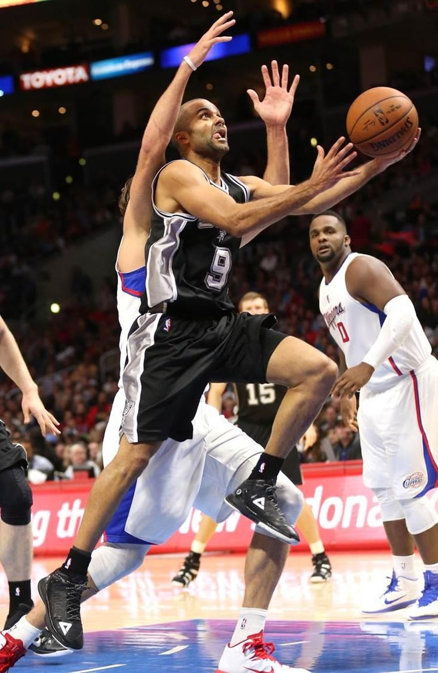 85-89. El /Big Three/ de los Spurs firma su victoria 500 en temporada regular