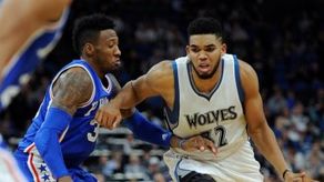 110-86. Wiggins y Towns se exhiben ante Sixers; Rubio gana el duelo a Rodríguez
