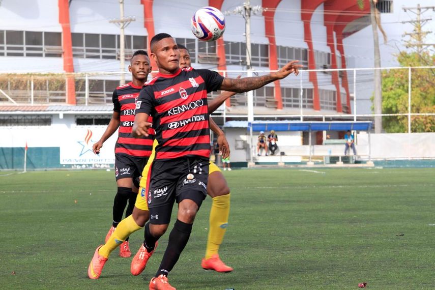 Sporting San Miguelito frenó al Chorrillo FC