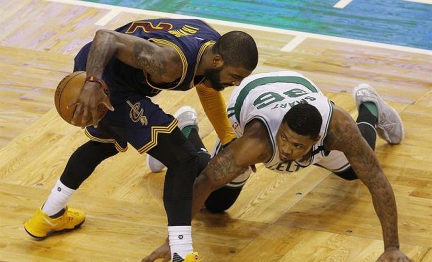 James vuelve más rey que nunca y Cavaliers dominan a Celtics
