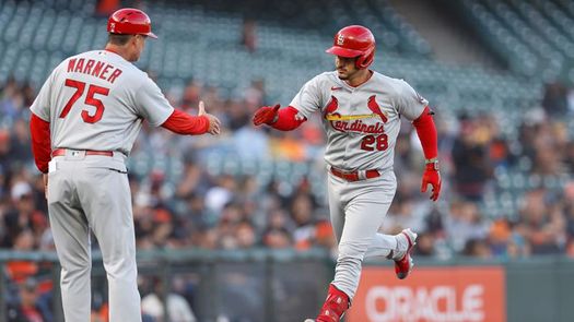 9-4. Arenado y Lester se combinan y marcan la victoria de los Cardenales