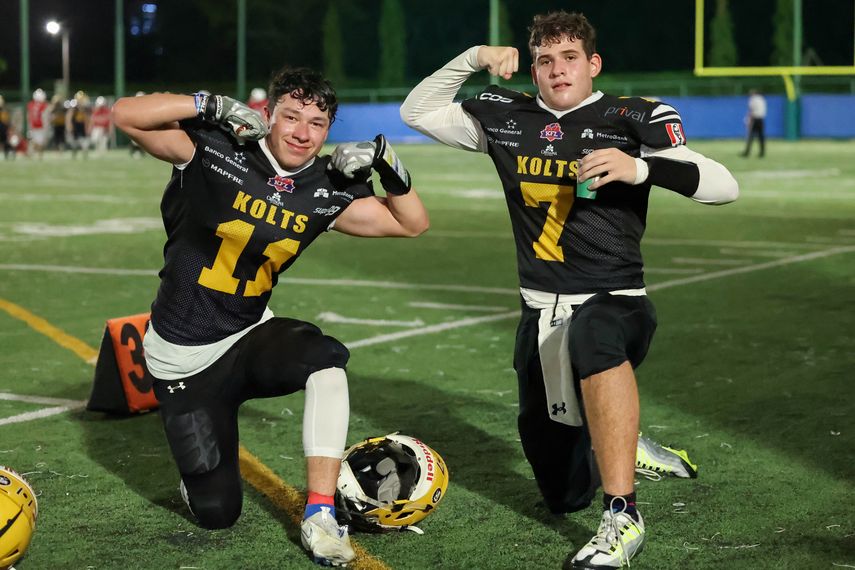 Kolts ganan su primer juego y los Owls siguen invictos