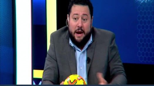 A Dos Toques con Erika Hernández