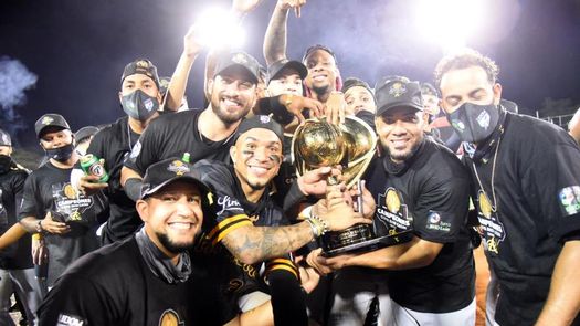 Al menos cuatro jugadores de las Águilas de R.Dominicana dan positivo a covid-19