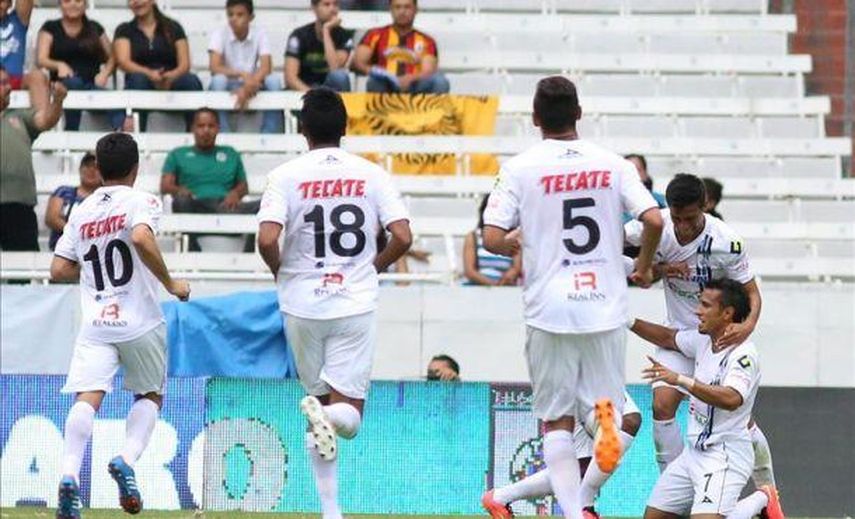 El Querétaro busca su cuarto triunfo del Apertura al recibir al Monterrey