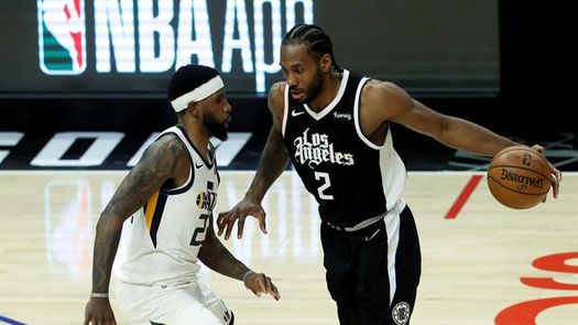 132-106: Kawhi Leonard y Paul George desarticulan a los Jazz