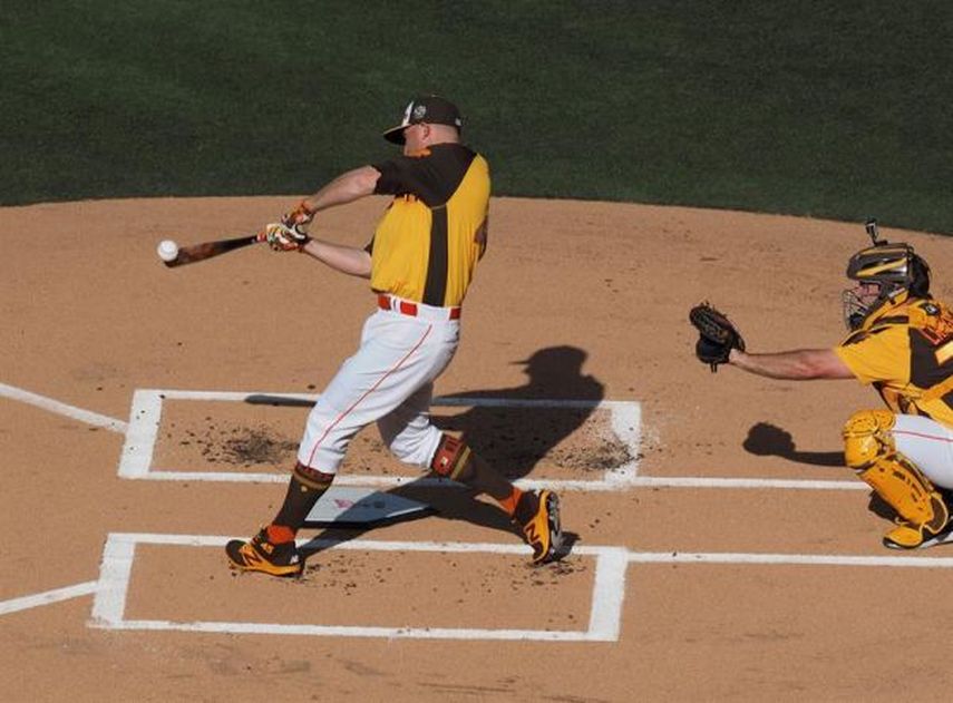 6-9. Trumbo pega dos jonrones y remolca cinco en la victoria de los Orioles sobre los Vigilantes