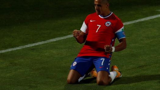 Alexis Sánchez viaja con la selección de Chile para enfrentar a la de Brasil