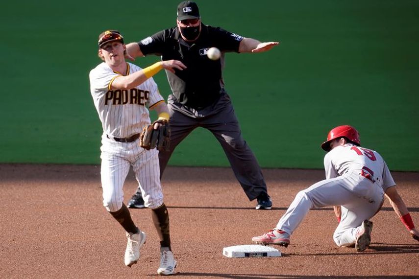 5-2. Cronenworth pega de vuelta completa en el triunfo de los Padres sobre los Dodgers
