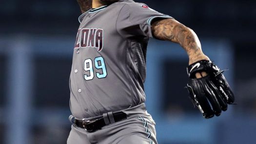 13-2. Walker lanza sólido y vence a los Bravos