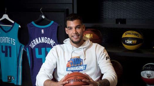 Willy solo jugó dos minutos con Hornets; Pau Gasol sigue recuperándose