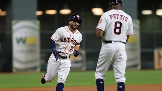 8-2. Atuve y Correa jonronean en el triunfo de los Astros sobre los Diamondbacks