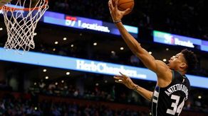 123-115. Antetokounmpo amplía la racha victoriosa de los líderes Bucks