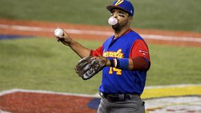 7-6. Prado conecta de sacrificio y remolca la victoria de los Marlins