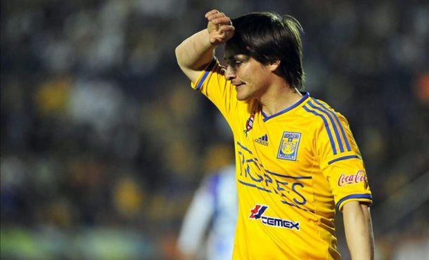 El defensa Iván Estrada asegura que Tigres debe manejar ventaja ante Gallos