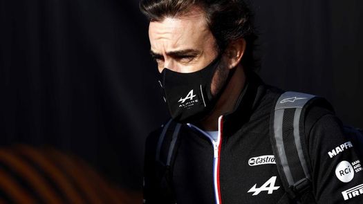 Alonso: Está bien estar en el top 10 y salir por la parte limpia