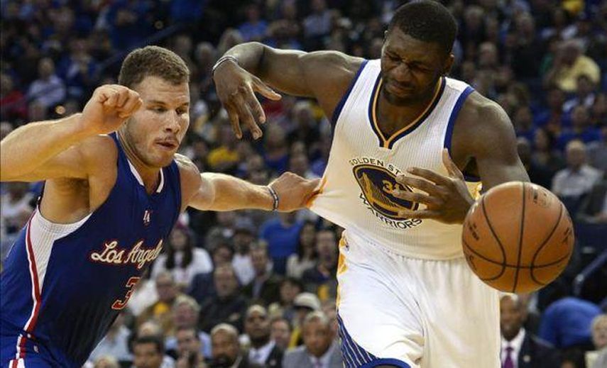 Warriors y Grizzlies siguen invictos, ganan Spurs y Bulls, pierden Cavaliers