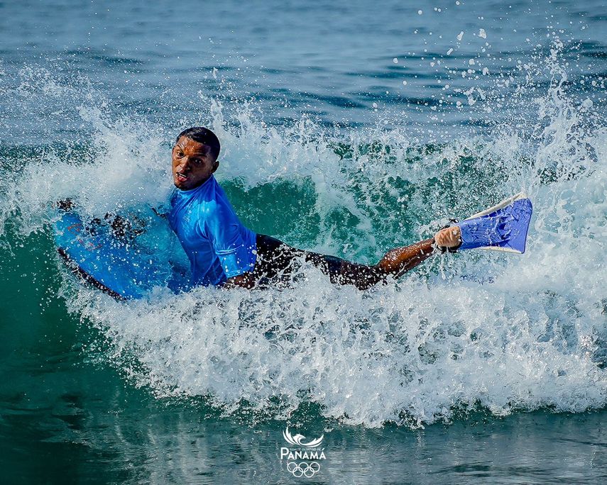 Edwin Núñez y Verónica Correa se visten de Oro