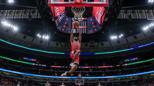108-103. White lidera la victoria de los Bulls