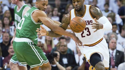 99-91. James e Irving rescatan a los Cavaliers ante unos Celtics motivados por Melamed