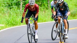 Franklin Archibold venció en un emocionante cierre al costarricense Gabriel Rojas y al veterano Oscar Sevilla en la tercera etapa del Tour de Panamá 2025.&nbsp;