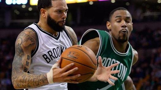 120-105. Rondo logra un doble-doble y los Celtics se exhiben