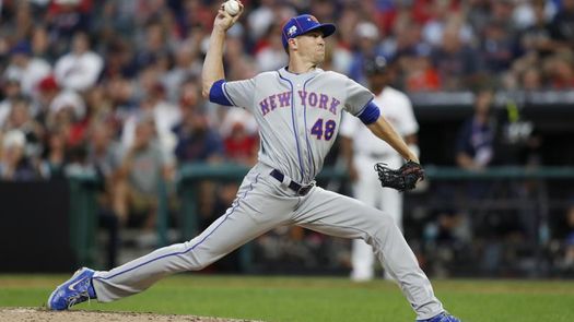 DeGrom llega a 1.500 ponches y es el segundo más rápido que lo consigue
