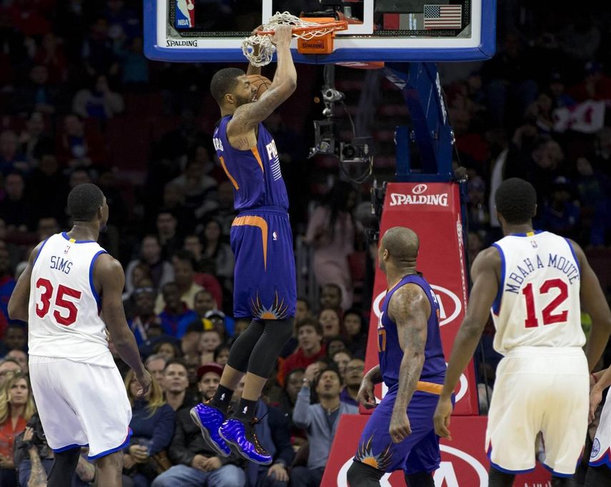 96-122. Thomas y los Suns tampoco dejaron ganar a los Sixers