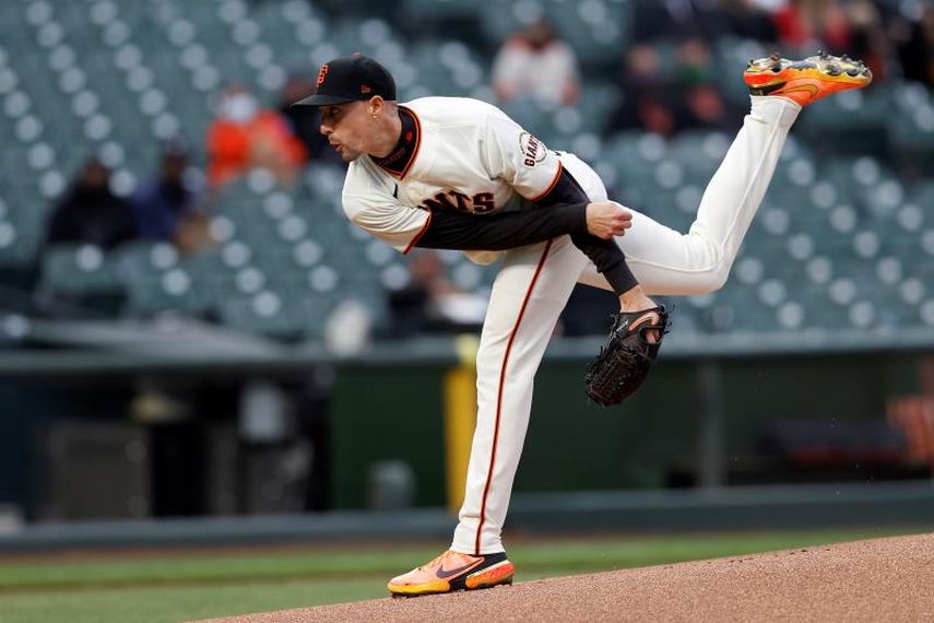 Padres pueden con Dodgers; Gigantes consolidan su juego ganador