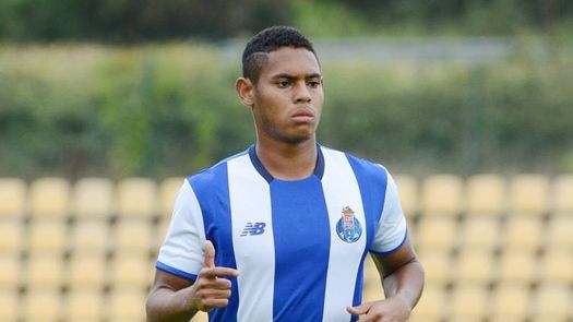 Ismael Díaz no estará ante Haití