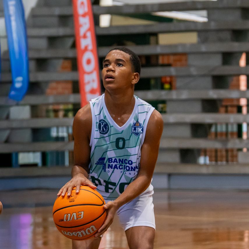 La temporada 2025 de la LBK Sub-14 arrancó con 12 equipos en competencia