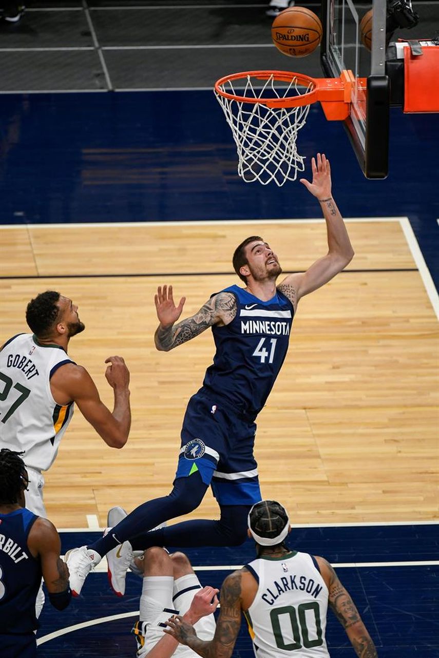 105-104. Los Timberwolves ganan por segunda noche consecutiva a los Jazz