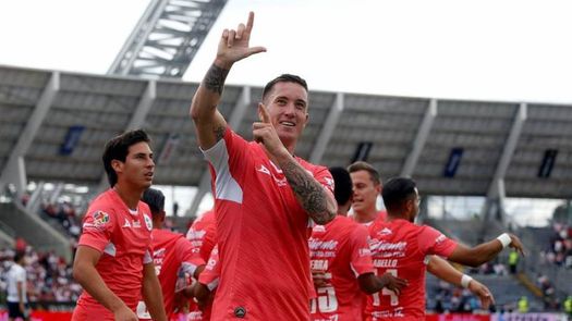 Lobos empata con el Guadalajara con gol del argentino Leonardo Ramos