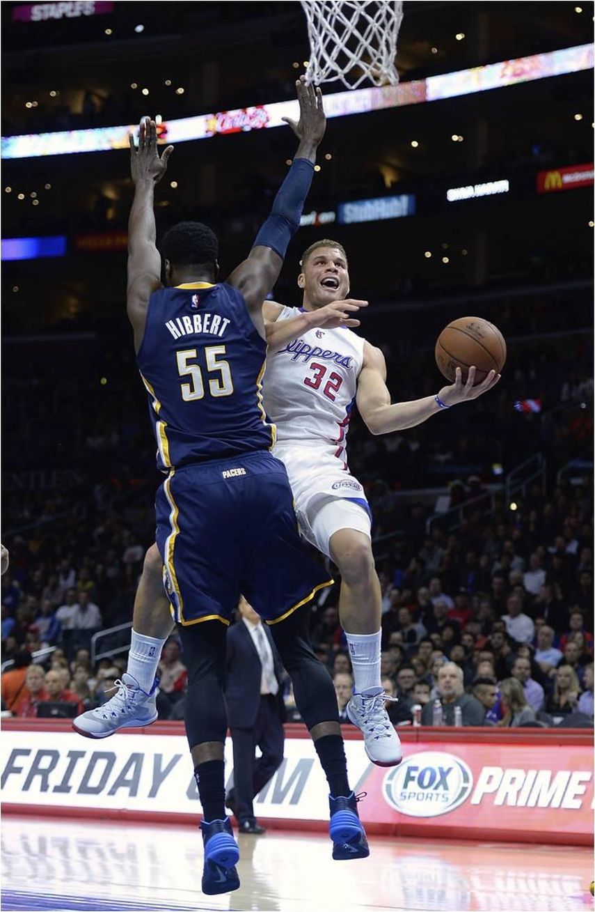 102-100. Griffin logra un doble-doble en un triunfo ajustado de los Clippers