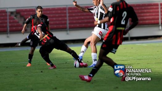 Empate con goles entre el Tauro FC y el Sporting San Miguelito